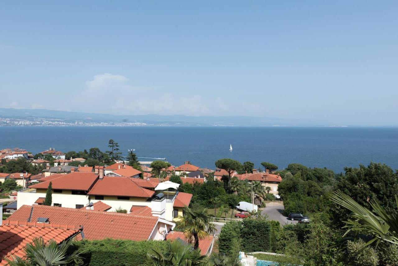 Apartments Villa Zara Lovran Exterior photo