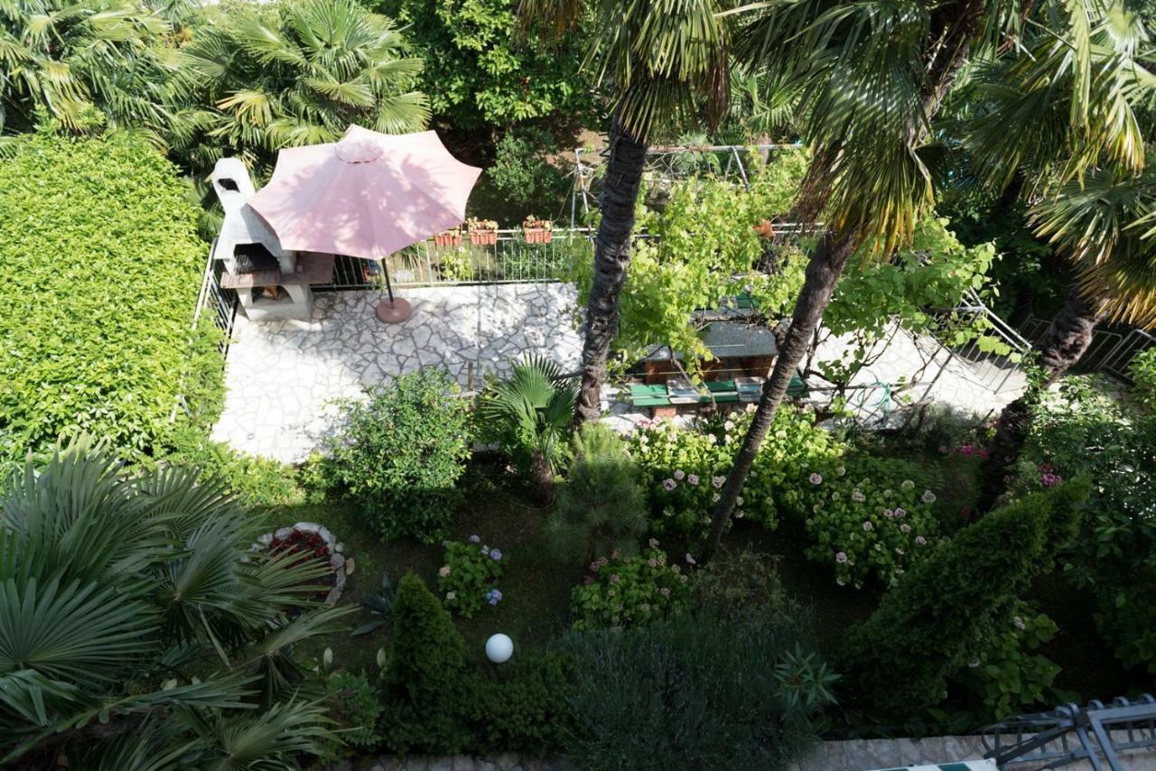 Apartments Villa Zara Lovran Exterior photo